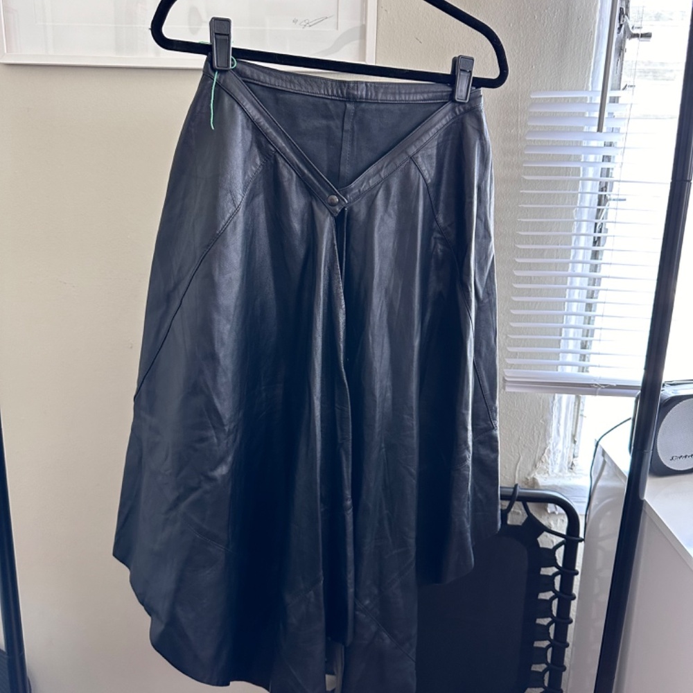 Richmond Leather Fishtail Skirt - Picture 2 of 4